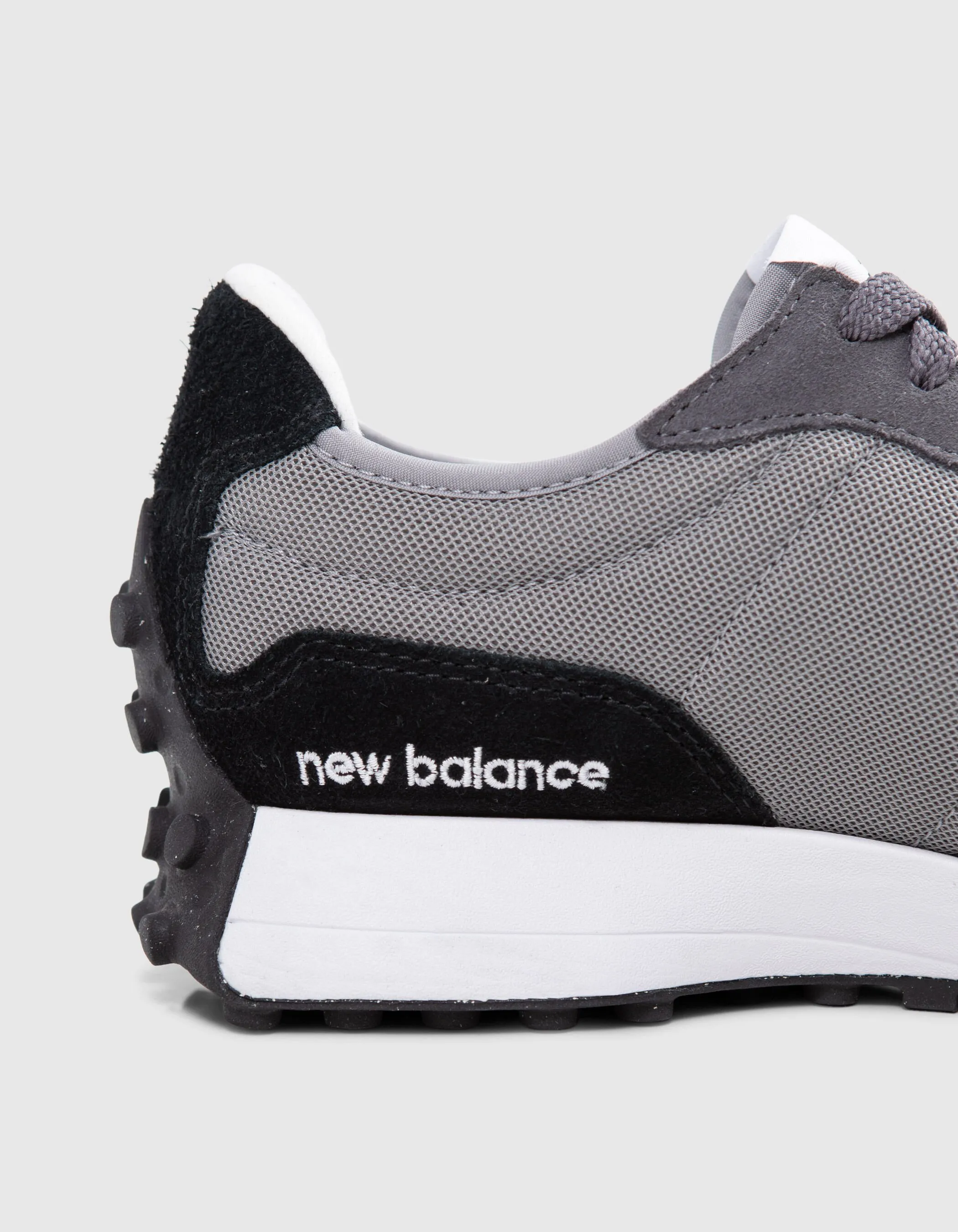 Baskets grises NEW BALANCE 327 Homme