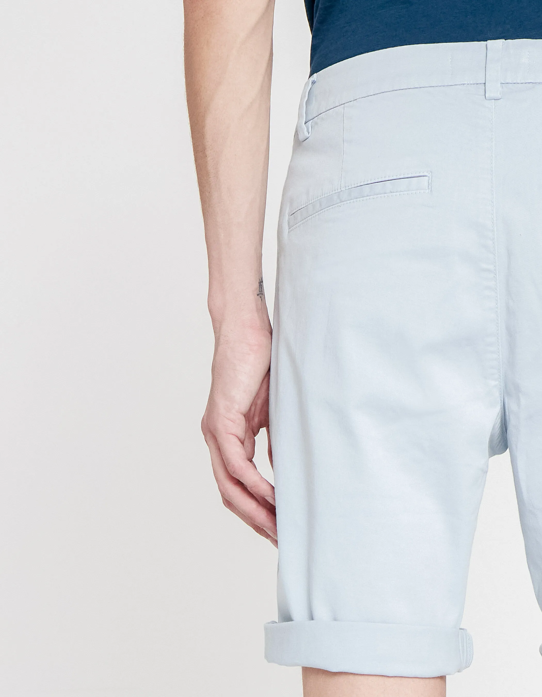 Bermuda chino TAPERED azur Homme