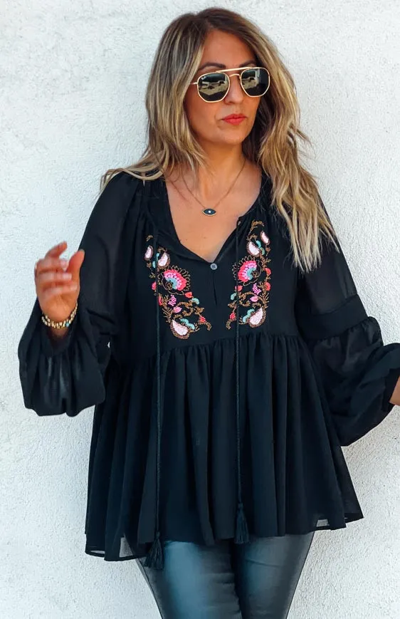 Blouse COACHELLA noire Blouses bohème By Keva 