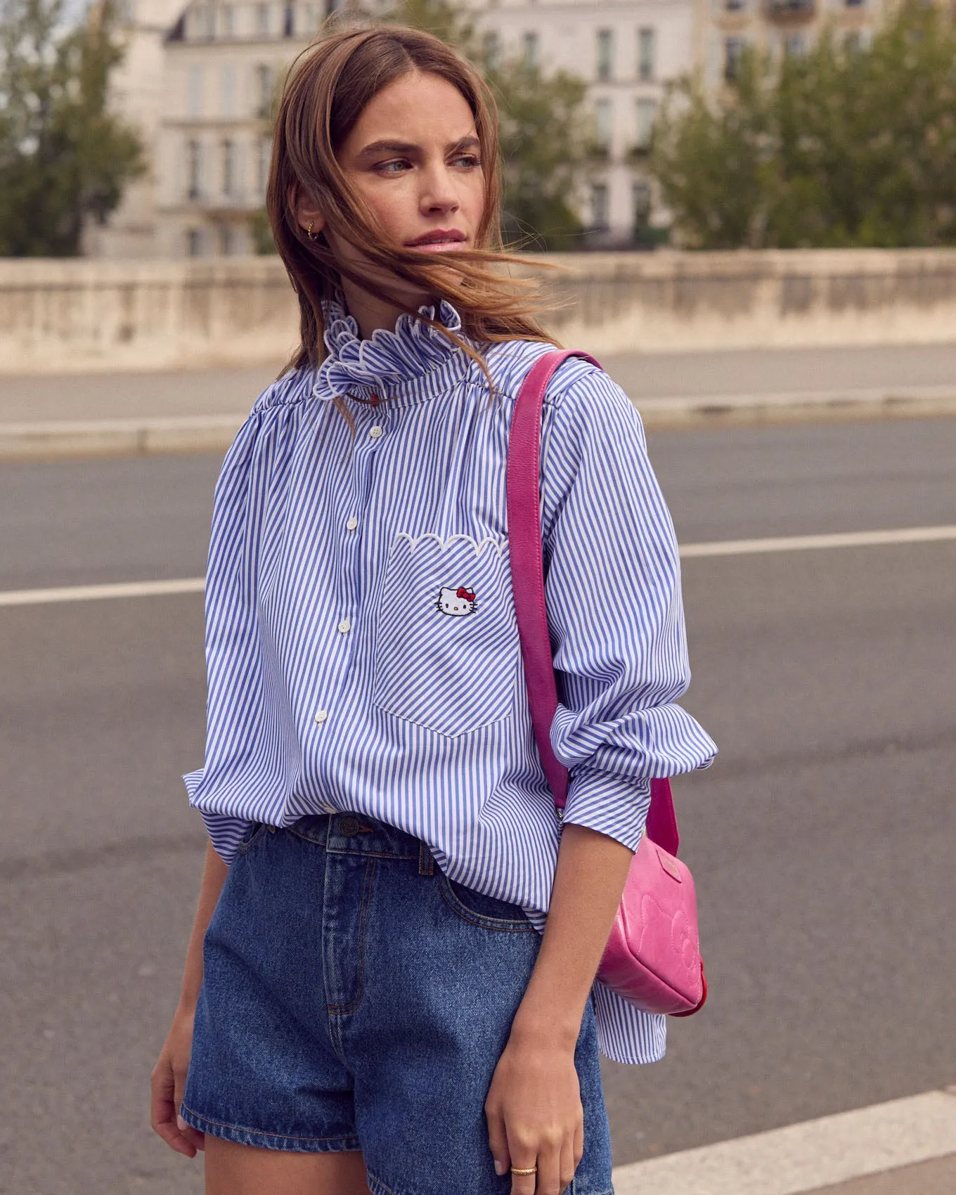 Chemise Léonor rayures bleu et blanc Hello Kitty