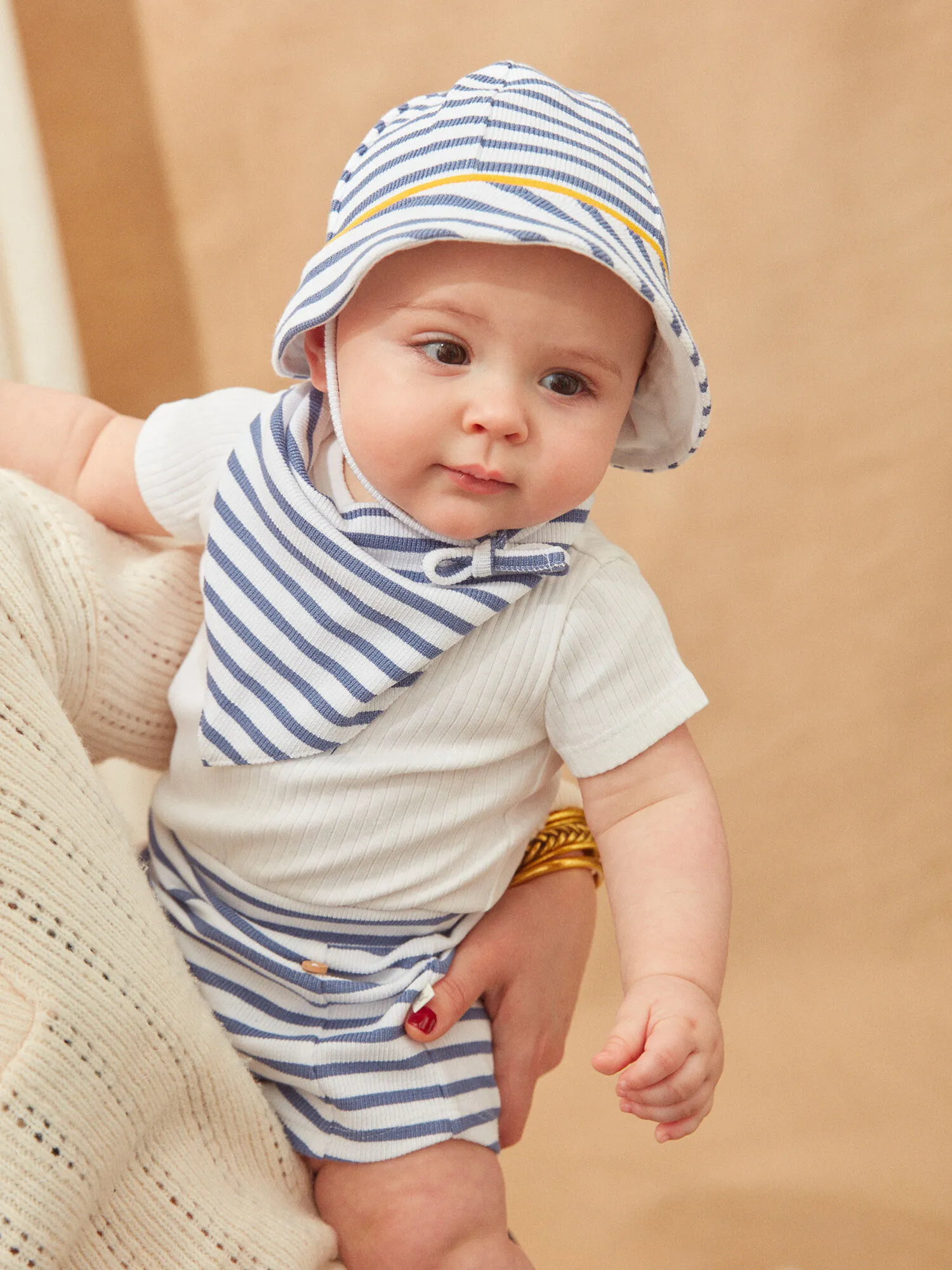 Ensemble body, short et bandana