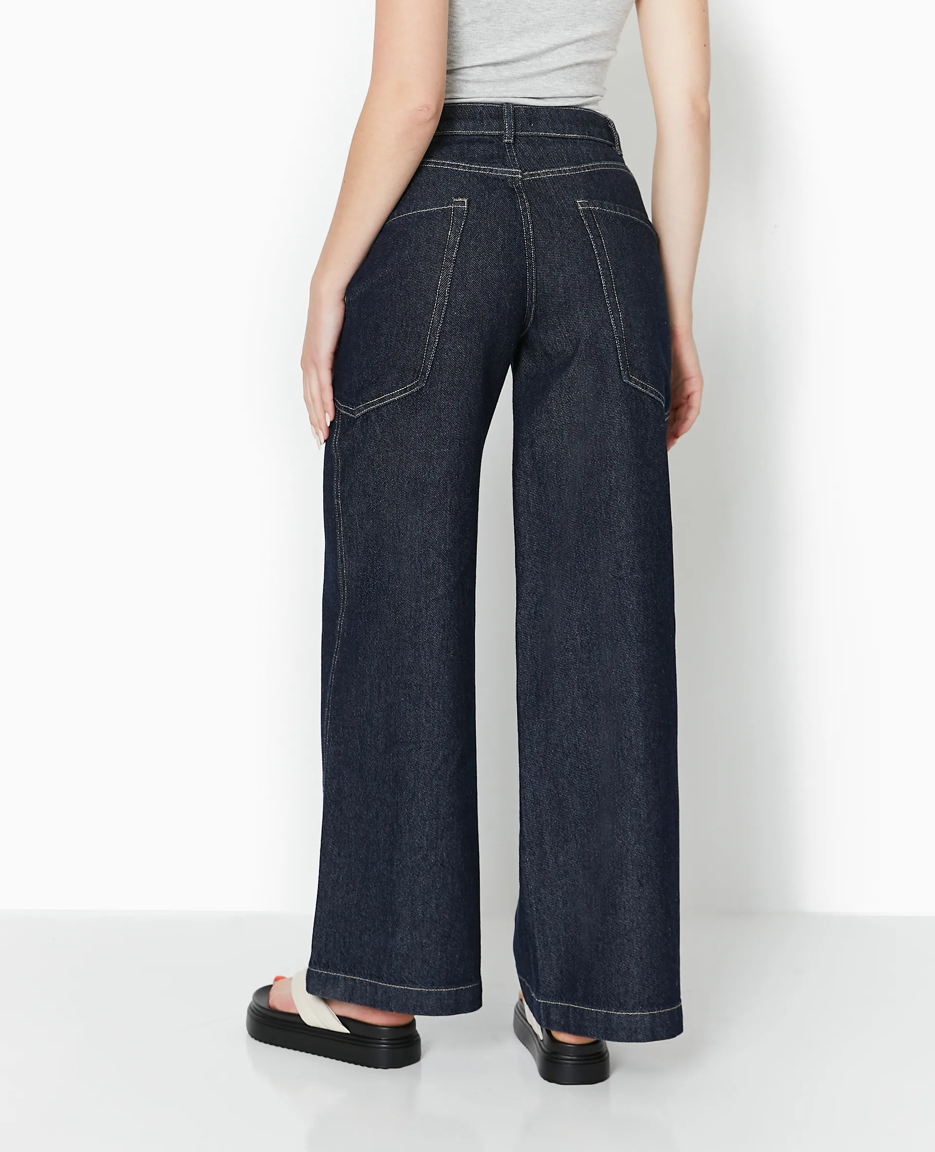 Jean wide avec poches côtés taille regular