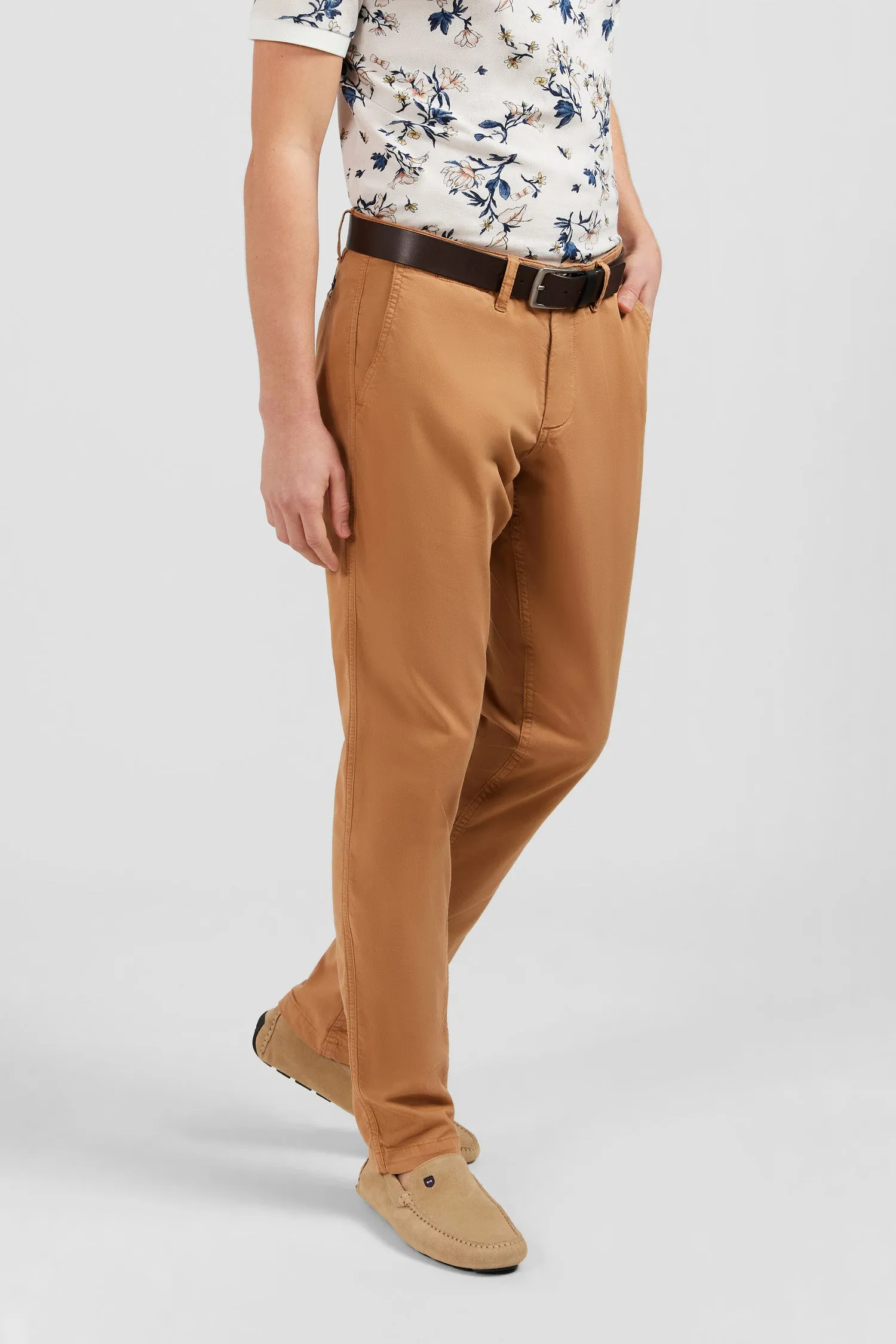 Pantalon chino beige