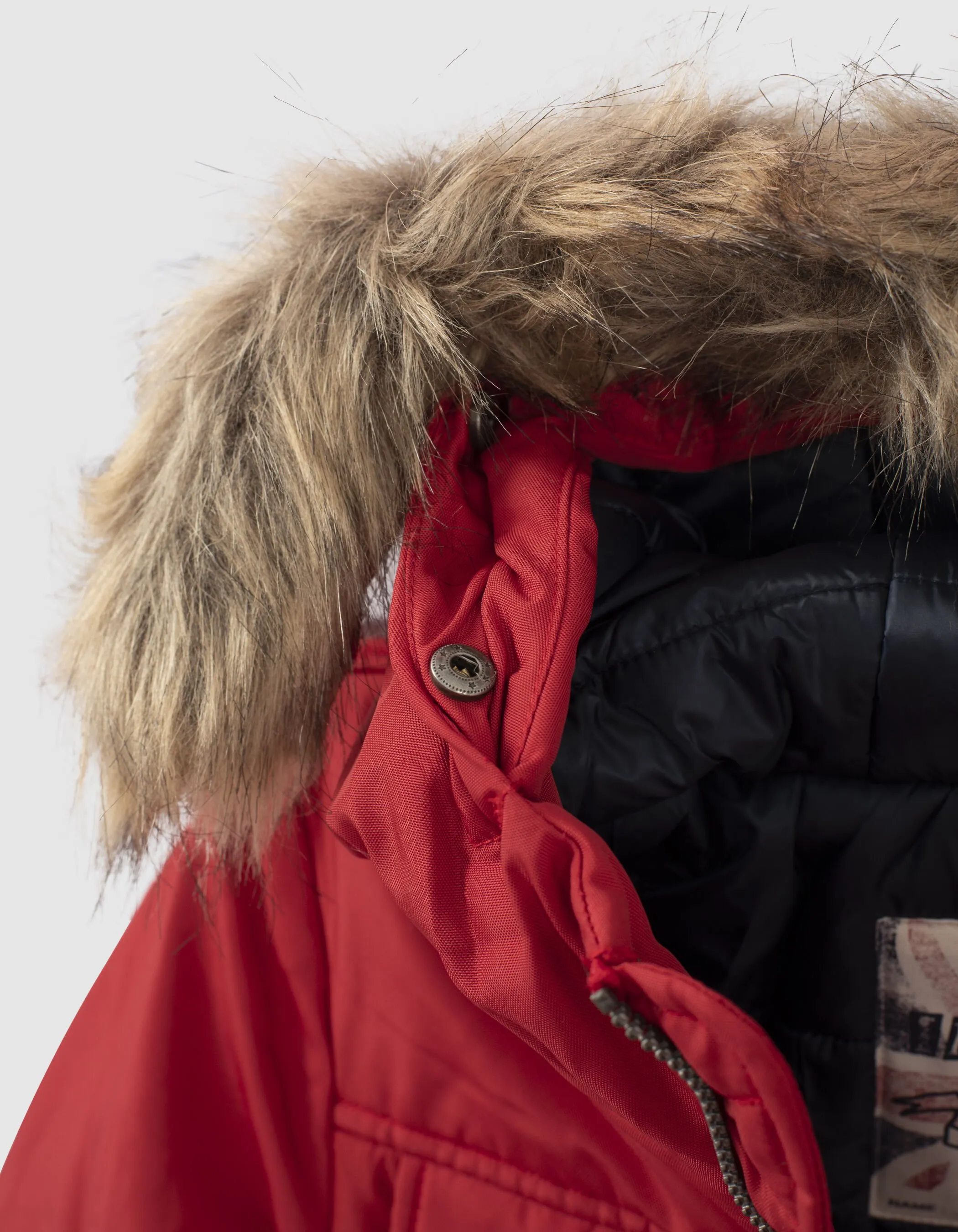 Parka rouge à capuche fourrée garçon