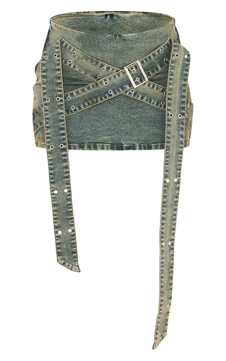 Petite Mini-jupe en jean délavé vintage à détail ceinture