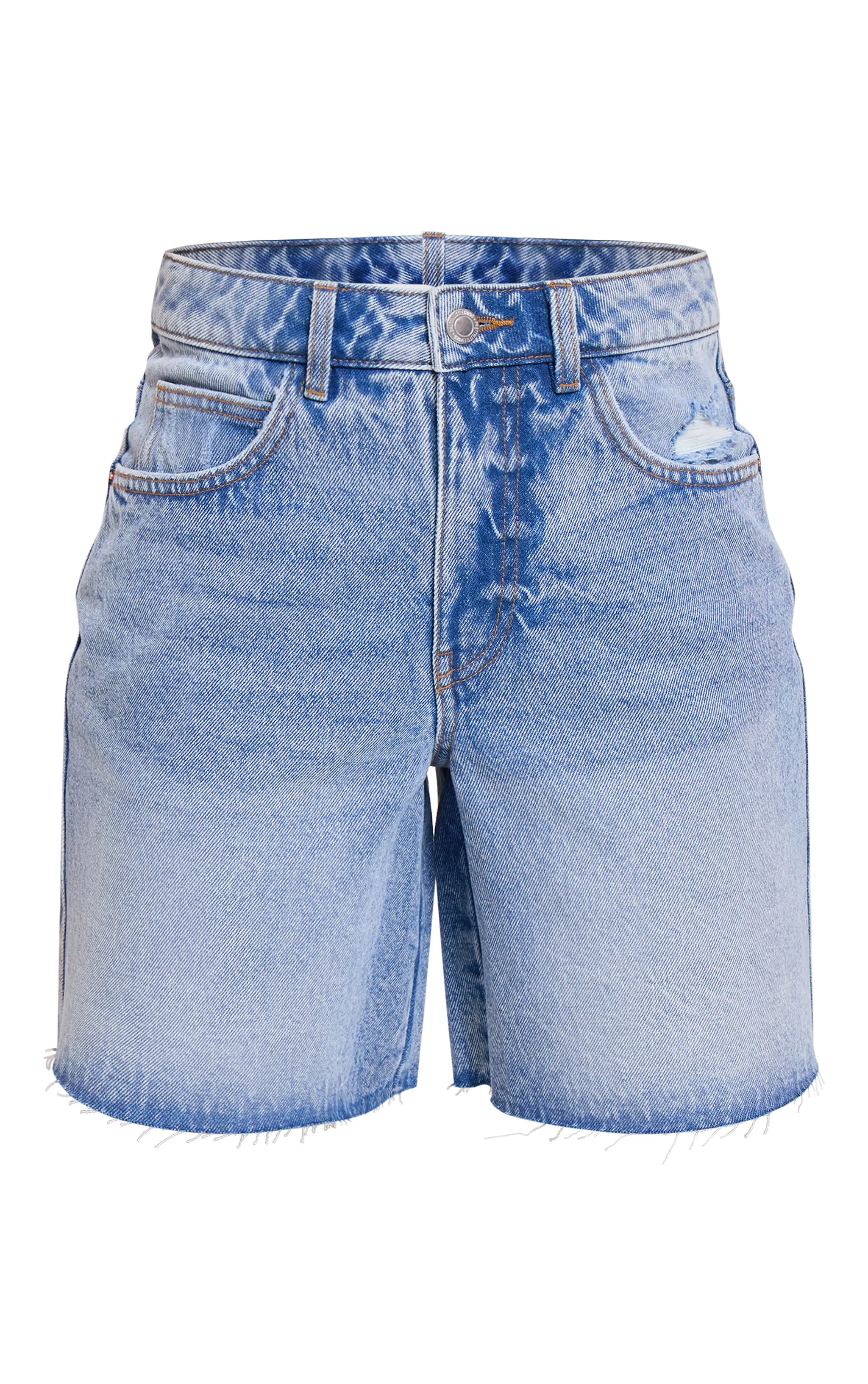 PRETTYLITTLETHING Short ample long en jean délavage bleu moyen à ourlet élimé