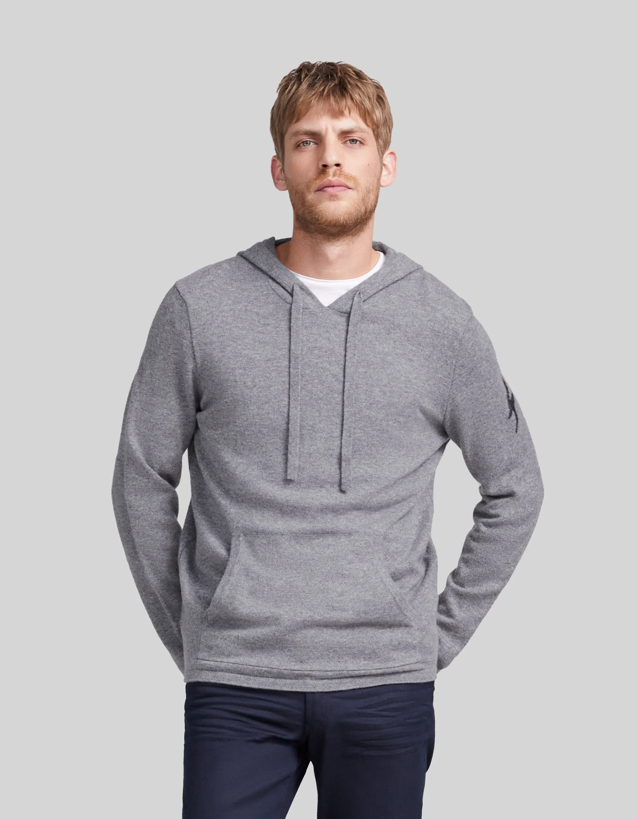 Pull gris à capuche 100% cachemire Homme