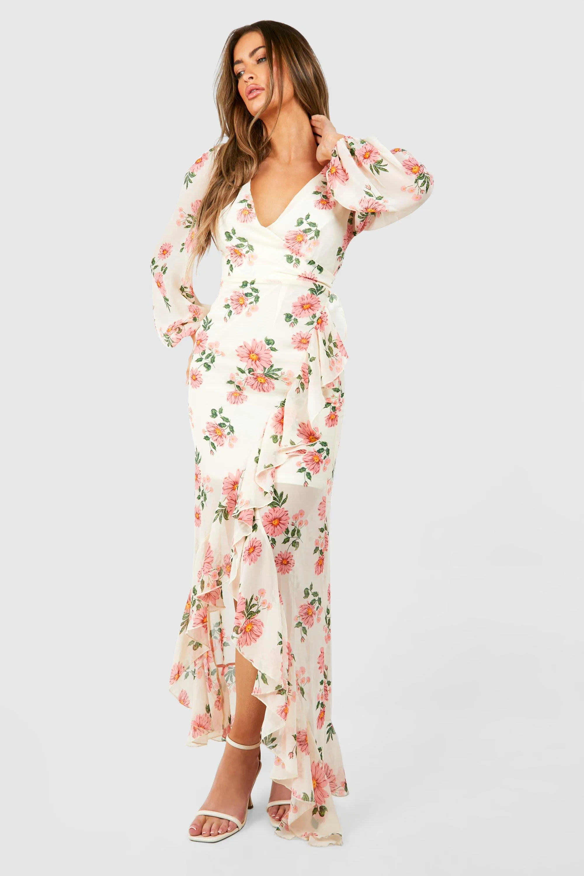 Robe longue fleurie à volants